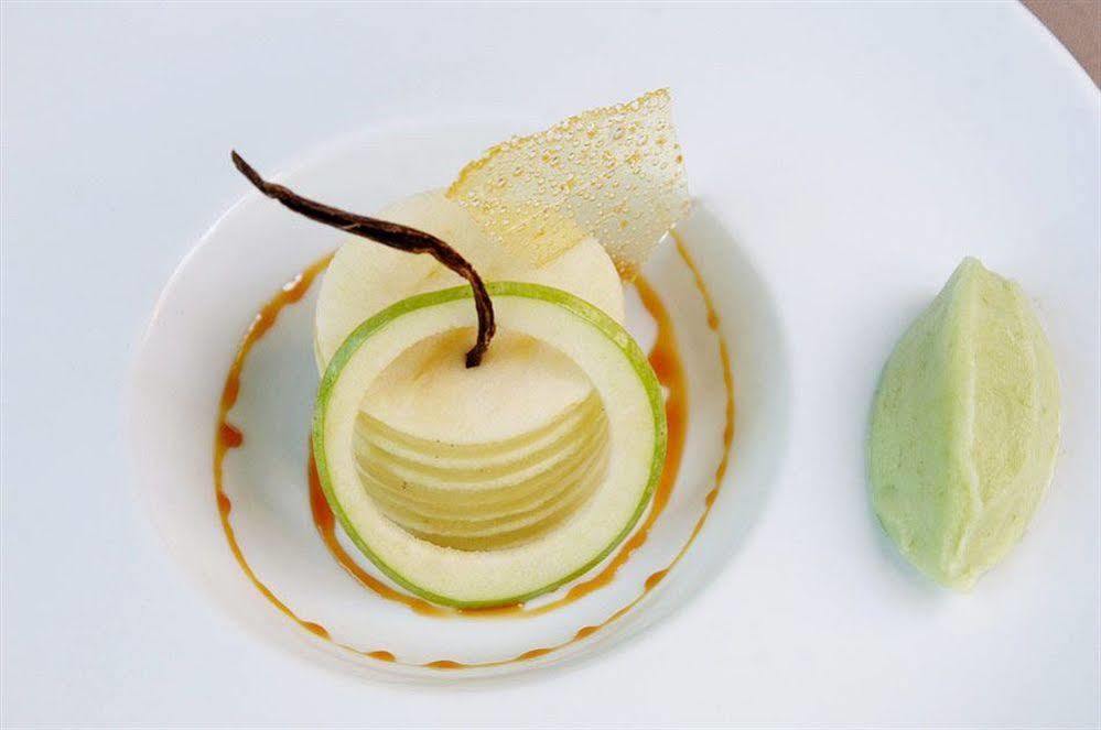 Chateau De Champlong Table Hotel **** Golf & Spa Villerest  ภายนอก รูปภาพ