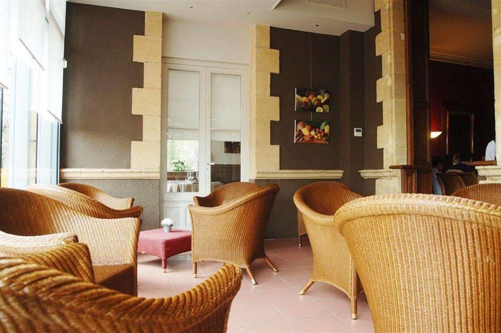 Chateau De Champlong Table Hotel **** Golf & Spa Villerest  ภายนอก รูปภาพ